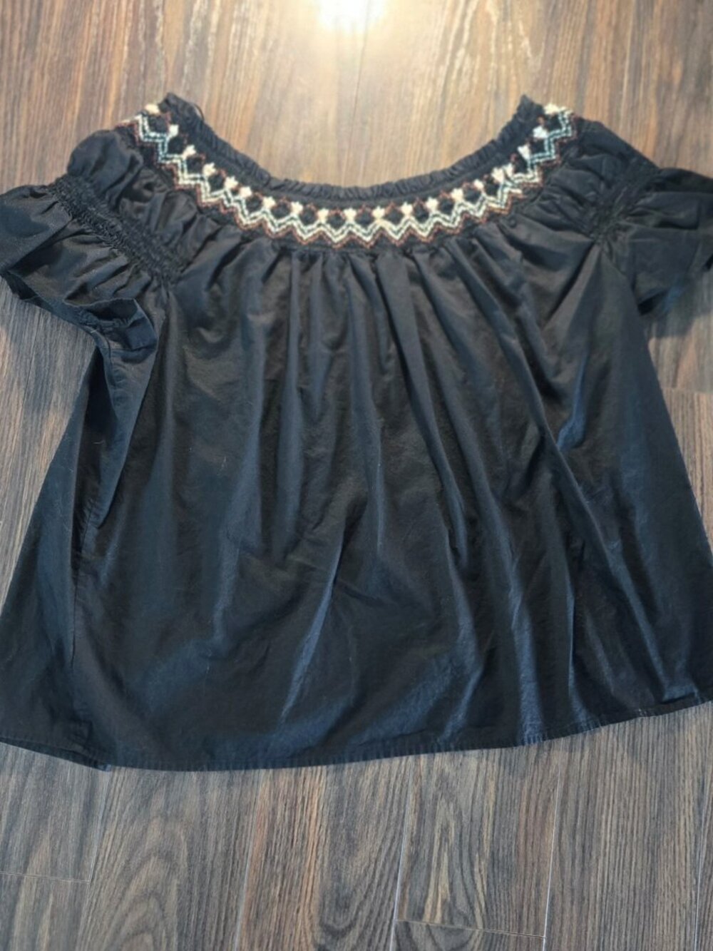 OLD NAVY 70s/Peasant Style Black & Embroidered Tunic Top NWOT/SIZE XL
